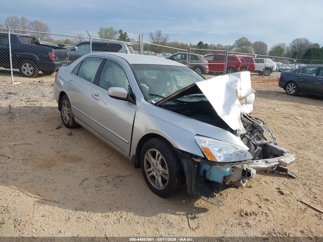 Salvage Honda Accord Image