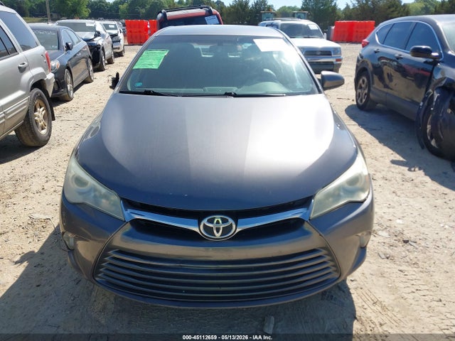 Toyota Camry Le