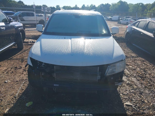 Dodge Journey Crossroad