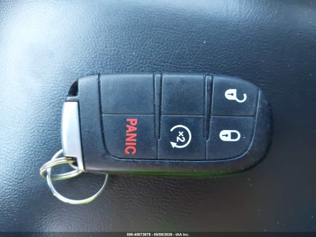 Dodge Journey Crossroad