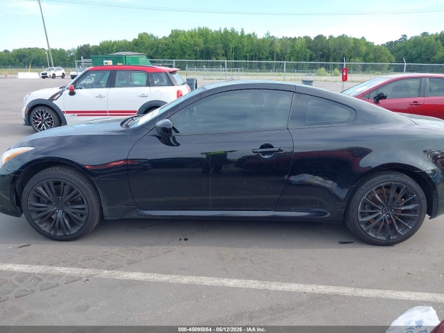INFINITI Q60