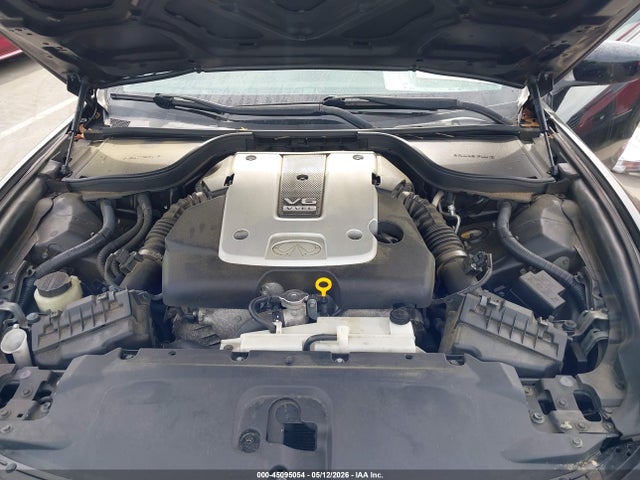 INFINITI Q60
