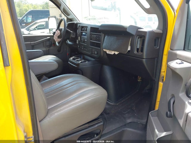 General Motors Savana Cutaway Work Van