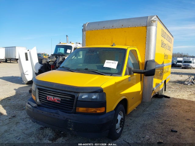 General Motors Savana Cutaway Work Van