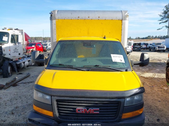 General Motors Savana Cutaway Work Van