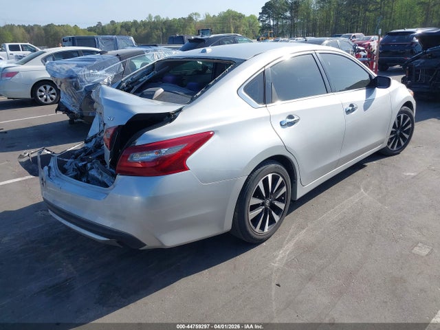 Nissan Altima 2.5 Sv