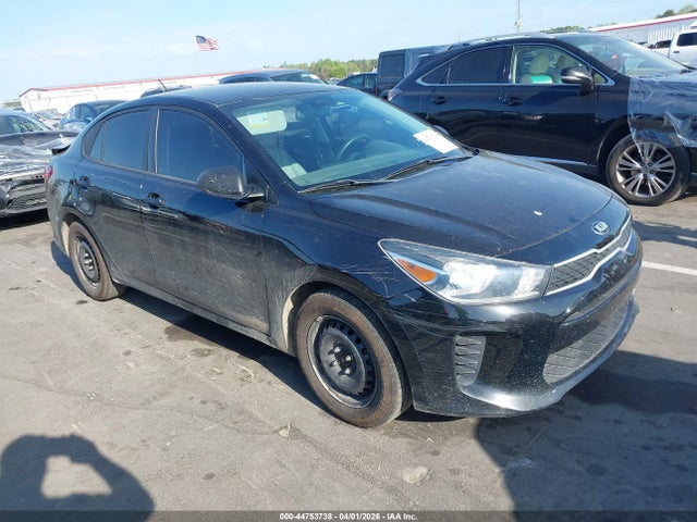 Salvage Kia Rio Image