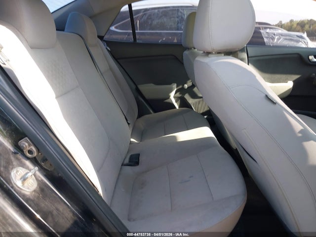 Kia Rio Lx