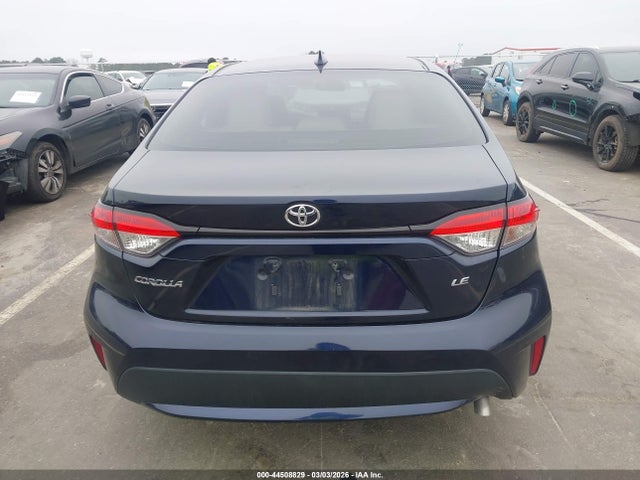 Toyota Corolla Le