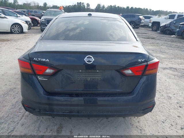 Nissan Altima Sv Fwd