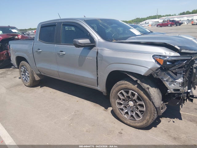 Salvage Chevrolet Colorado Image