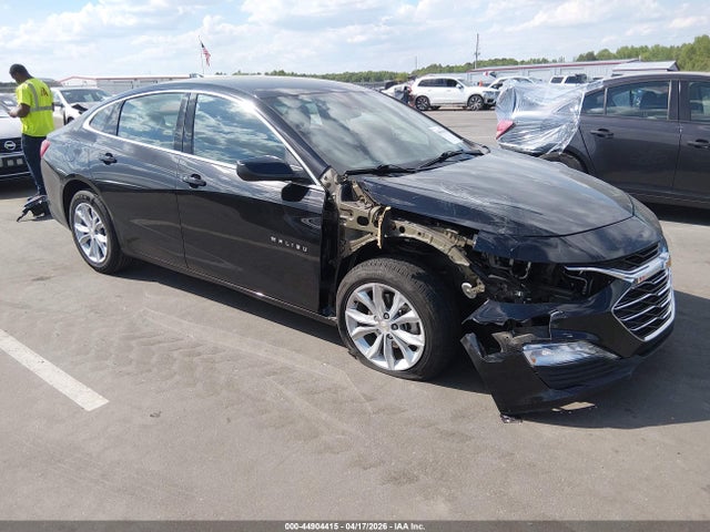 Salvage Chevrolet Malibu Image