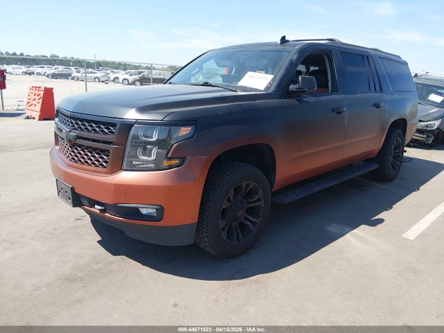 Chevrolet Suburban Lt
