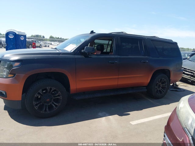 Chevrolet Suburban Lt