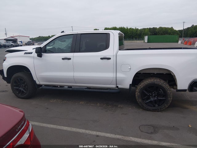Chevrolet Silverado 1500 4wd  Short Bed Custom Trail Boss