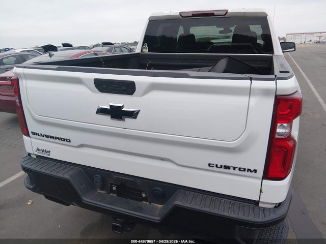 Chevrolet Silverado 1500 4wd  Short Bed Custom Trail Boss