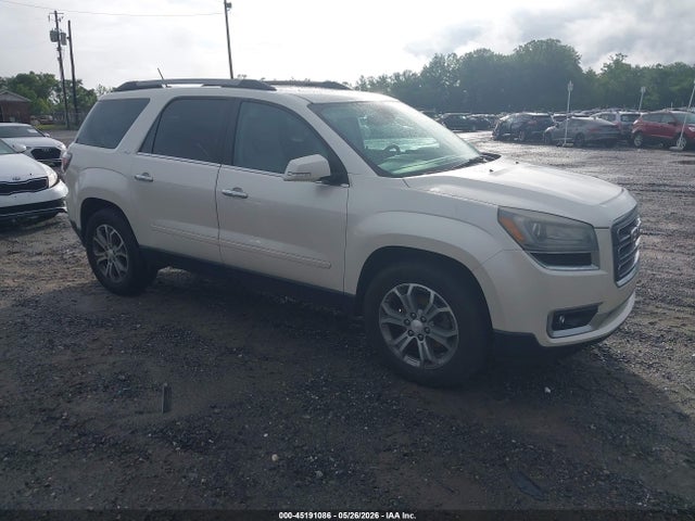 Salvage GMC Acadia Image