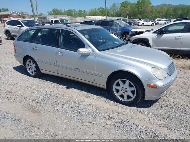 Salvage Mercedes-Benz C-Class Image