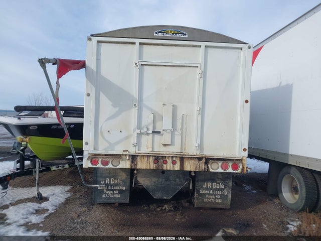Freightliner Conventional Fld120