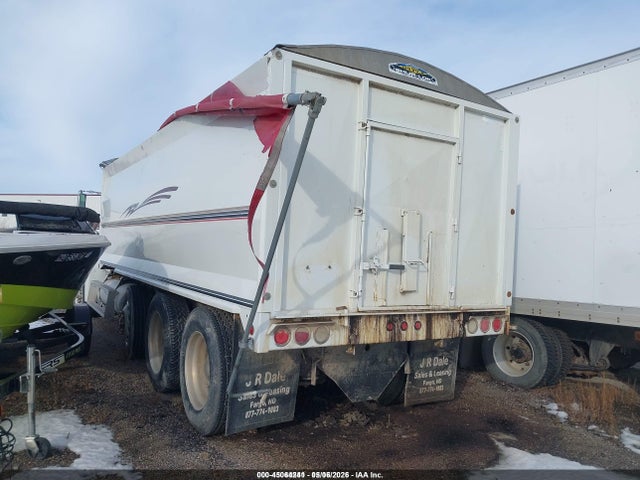 Freightliner Conventional Fld120