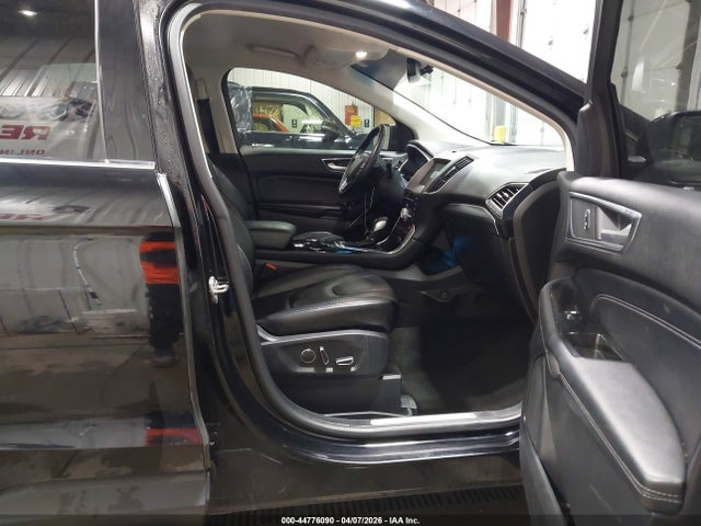 Ford Edge Titanium