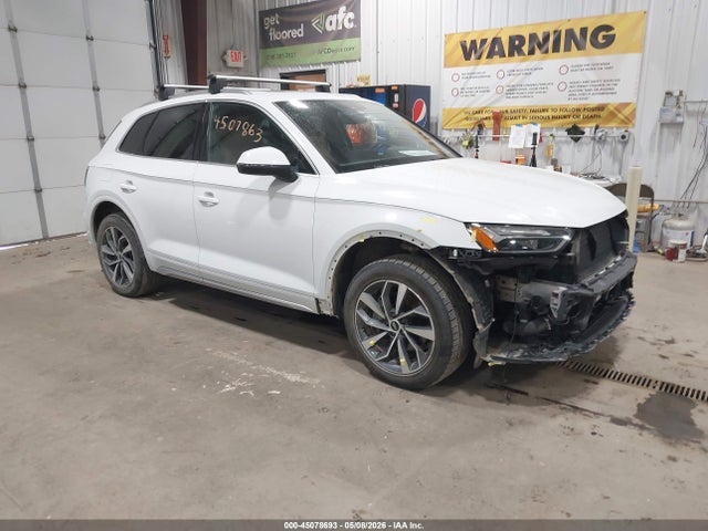 Salvage Audi Q5 Image