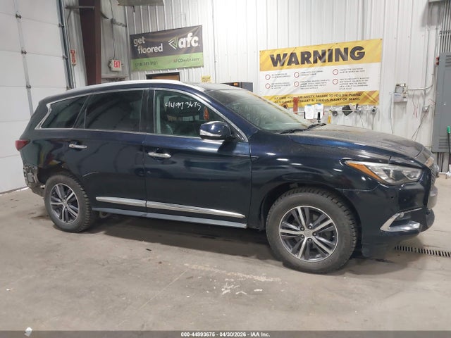 INFINITI Qx Luxe