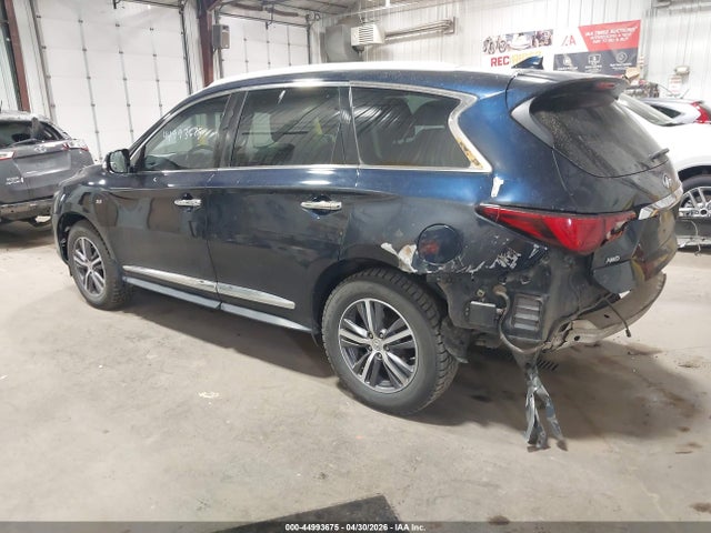 INFINITI Qx Luxe