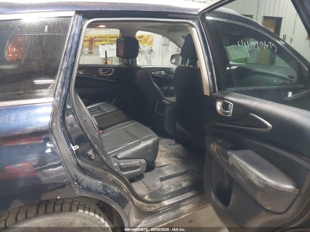 INFINITI Qx Luxe