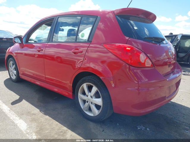 Nissan Versa 1.8 Sl
