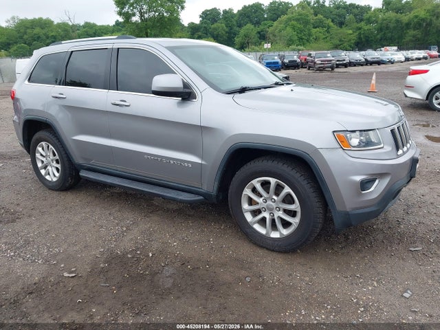 Salvage Jeep Grand Cherokee Image
