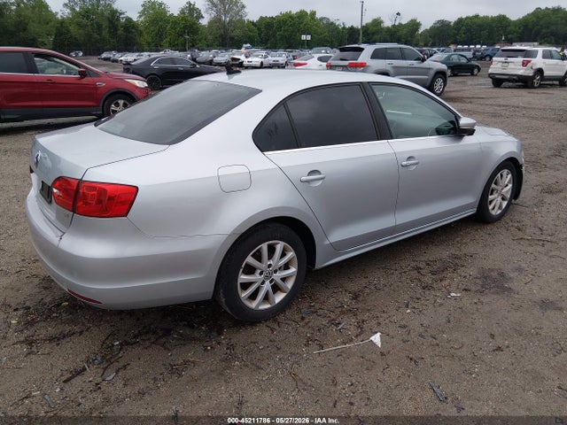 Volkswagen Jetta 1.8t Se
