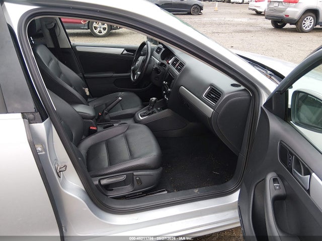 Volkswagen Jetta 1.8t Se