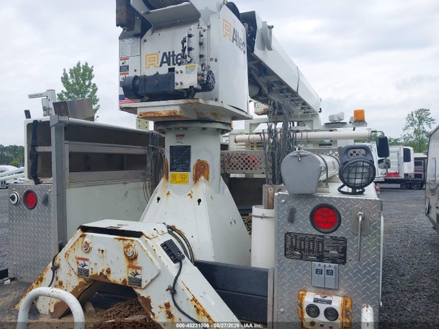 International 4000 4400