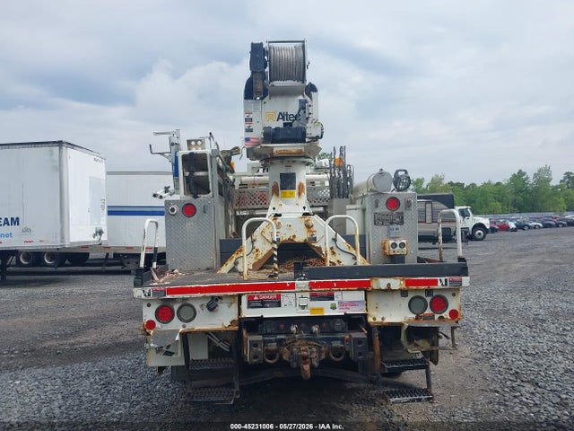 International 4000 4400