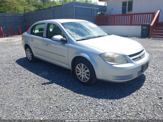 Salvage Chevrolet Cobalt Image