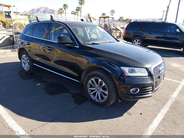 Salvage Audi Q5 Image