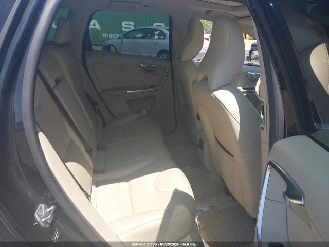 Volvo XC60 T5 Platinum