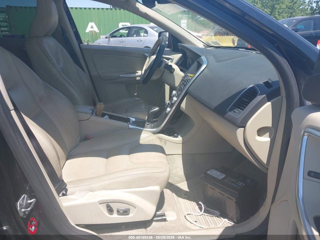 Volvo XC60 T5 Platinum