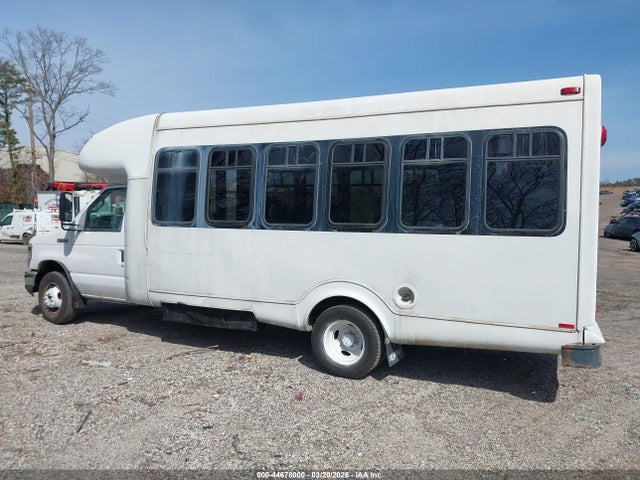 Ford E-450