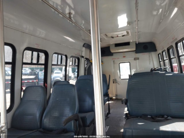 Ford E-450