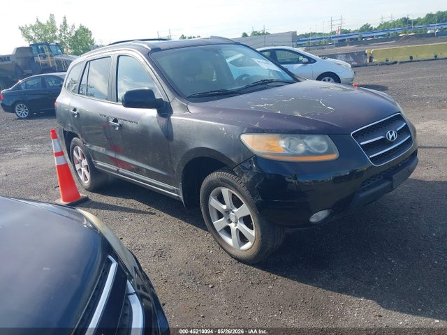 Salvage Hyundai SANTA FE Image