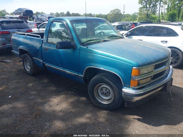 Salvage Chevrolet C1500 Image