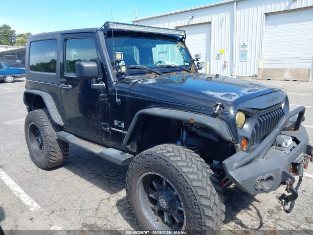 Salvage Jeep Wrangler Image