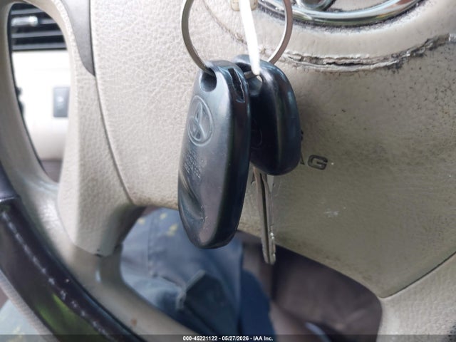 Toyota Sienna Le V6 8 Passenger