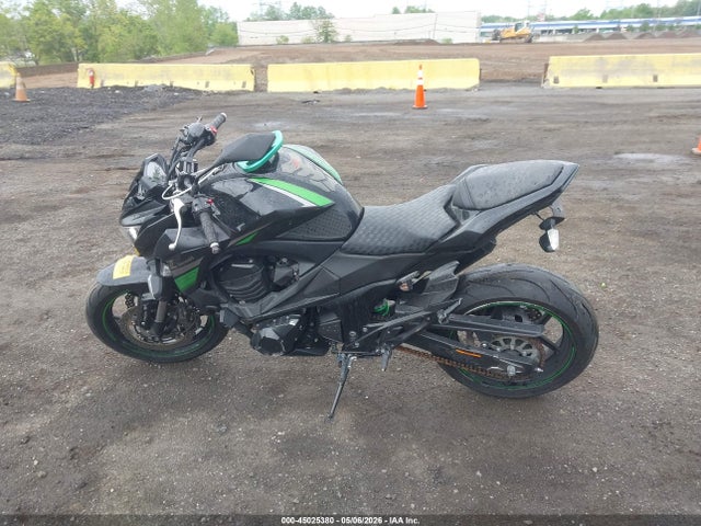 Kawasaki Zr800 B