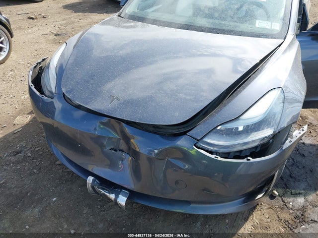 Tesla Model 3 Long Range Dual Motor All-wheel Drive