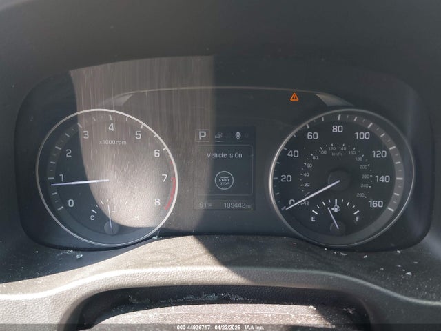 Hyundai ELANTRA Value Edition