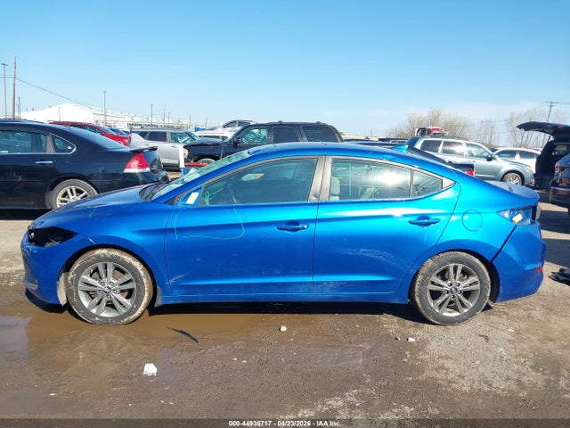 Hyundai ELANTRA Value Edition