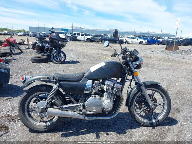 Suzuki Gs750 T